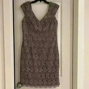 Patra Lace Purple Dress‎